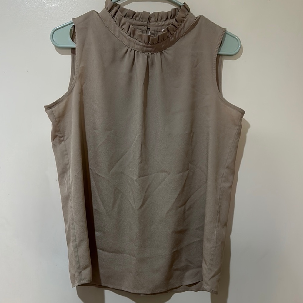 Calvin Klein Top Ruffled neck Medium petite tan